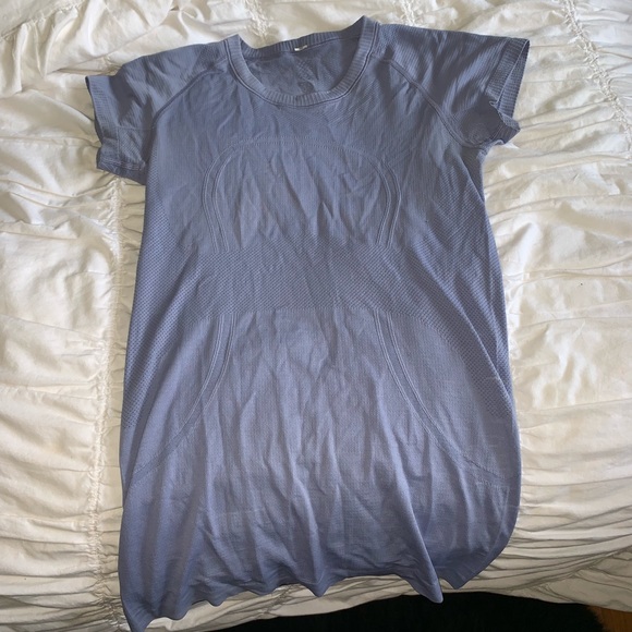 lululemon athletica Tops - Lululemon Swiftly Tech top